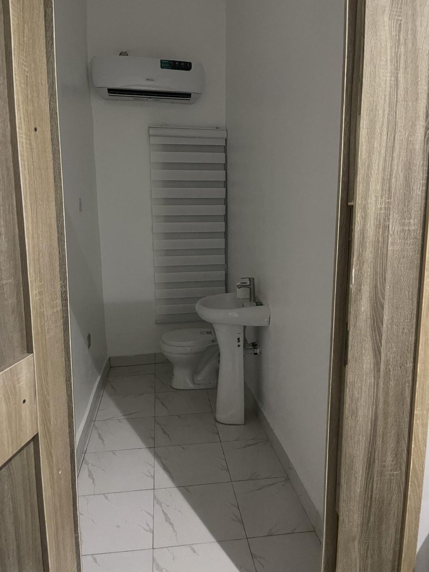 Murphy'S Mansion Resort Umuahia Buitenkant foto